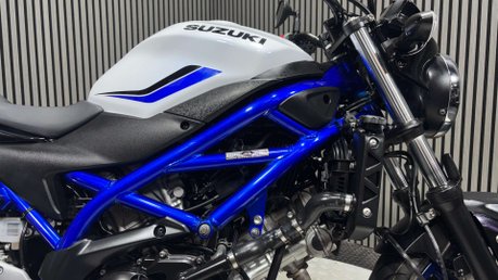 Suzuki SV650 2020 ONLY 8K SERVICED LONG MOT WARRANTY A2 NAKED BIKE 20