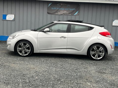 Hyundai Veloster 1.6 GDi Sport Euro 5 4dr 21