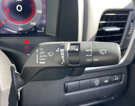 Nissan Qashqai 1.3 Qashqai N-Connecta DiG-T MHEV 5dr 54
