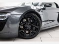 Audi R8 5.2 R8 Quattro V10 Semi-Auto 4WD 2dr 52