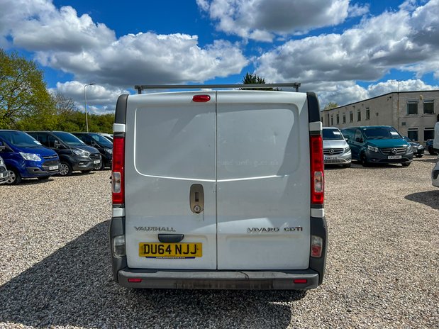 Vauxhall Vivaro LWB L2H1 Low Roof 2900 7