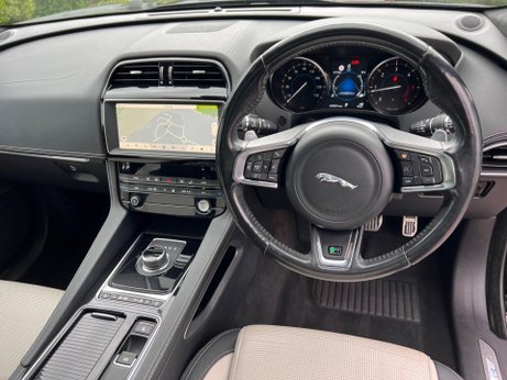 Jaguar F-Pace 2.0 D180 R-Sport Auto AWD Euro 6 (s/s) 5dr 64