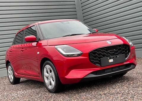 Suzuki Swift Motion 1.2 Mild Hybrid 9