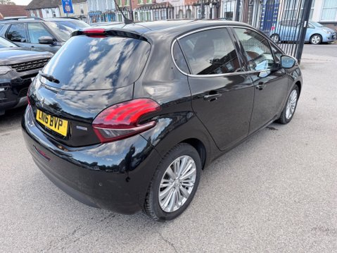 Peugeot 208 1.2 PureTech Allure Euro 6 5dr 5
