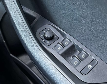 Skoda Karoq 1.5 Karoq Edition TSi Semi-Auto 5dr 68