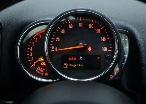 Mini Countryman 2.0 Cooper S Exclusive SUV 5dr Petrol Steptronic Euro 6 (s/s) (178 ps) 18