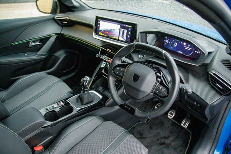 Peugeot 208 PURETECH GT S/S