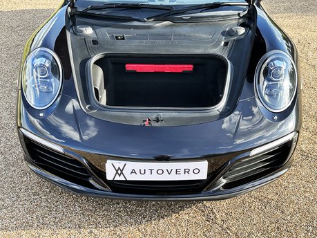 Porsche 911 C2S CONVERTIBLE 83