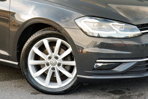 Volkswagen Golf GT EDITION TDI 11