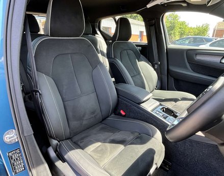 Volvo XC40 2.0 XC40 + B4 MHEV Auto 5dr 55