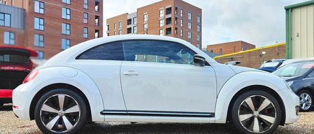 Volkswagen Beetle AUTOMATIC.. 5 SERVICES! CRUISE CONTROL..DAB RADIO..STUNNING CAR! 1