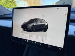 Tesla Model Y (Dual Motor) Long Range SUV 5dr Electric Auto 4WDE (384 bhp) 26