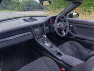 Porsche 911 Carrera GTS PDK 8