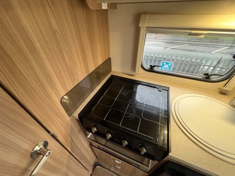 Swift Lifestyle 624 AWAITING PREPARATION 17