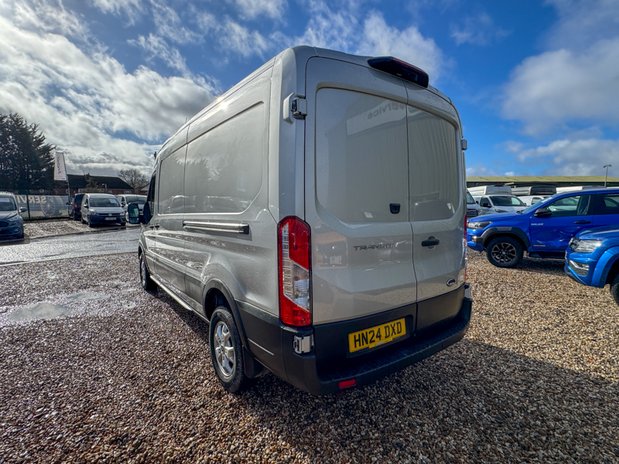 Ford Transit LWB L3H2 [SOLD CM] Medium Roof Limited 350 Air Con Sensors EURO 6 10