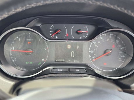 Vauxhall Grandland X 1.6 Turbo D BlueInjection Sport Nav SUV 5dr Diesel Auto Euro 6 (s/s) (120 p 29