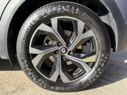 Renault Captur 1.6 E-TECH 9.8kWh E-Tech engineered SUV 5dr Petrol Plug-in Hybrid Auto Euro 16