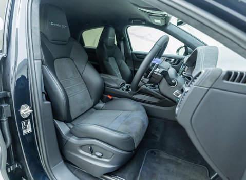 Porsche Cayenne Turbo GT 11