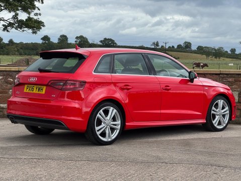 Audi A3 2.0 TDI S line Sportback S Tronic Euro 6 (s/s) 5dr (Nav) 4