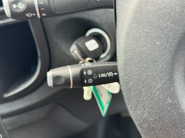 Mercedes-Benz Vito AUTO LWB L2H1 Low Roof Progressive 114 Air Con Sensors EURO 6 21