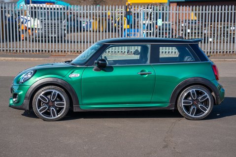 Mini Hatch 2.0 Cooper S Sport 3dr 9