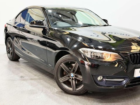 BMW 2 Series 2.0 220i Sport Coupe 2dr Petrol Auto Euro 6 (s/s) (184 ps) 9