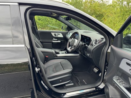 Mercedes-Benz EQA EQA 250 AMG Line Premium Plus Auto Electric PAN ROOF/MEMORY SEATS/VAT Q 6