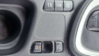 Toyota Yaris Cross 1.5 VVT-h Design SUV 5dr Petrol Hybrid E-CVT Euro 6 (s/s) (116 ps) 48