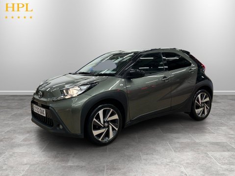 Toyota Aygo X 1.0 VVT-i Edge Hatchback 5dr Petrol Manual Euro 6 (s/s) (72 ps) Alloys - Bl 3