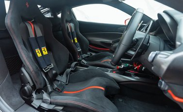 Ferrari 488 Pista 12
