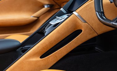 Ferrari Roma SPIDER 24