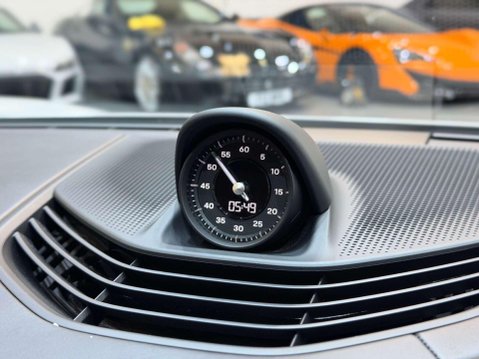 Porsche Taycan Performance Plus 93.4kWh Turbo Cross Turismo 5dr Electric Auto 4WD (680 ps) 38
