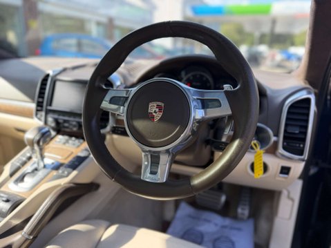 Porsche Cayenne 4.8 Cayenne V8 T Tip S 4WD 5dr 11