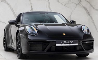 Porsche 911 (992) Targa 4 GTS 1