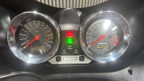 Suzuki Bandit 600 GSF S 2002 32K LONG MOT SERVICED 600CC A2 RESTRICTABLE FAIRED 30