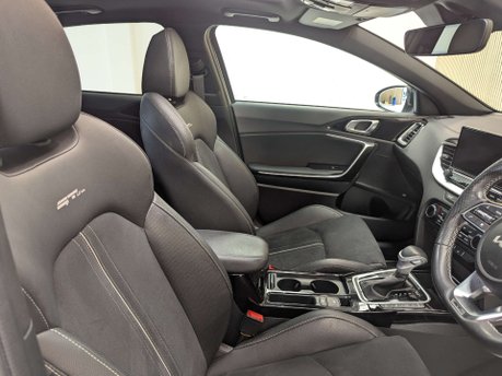 Kia Xceed 1.5 XCeed GT-Line S Semi-Auto 5dr 28