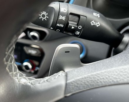 Hyundai IONIQ 1.6 IONIQ Premium SE FHEV Semi-Auto 5dr 66