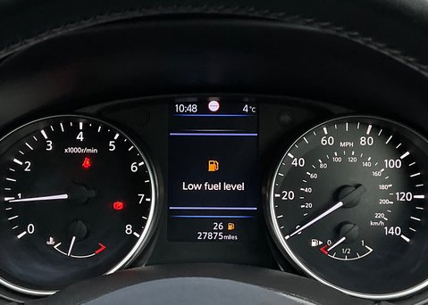 Nissan Qashqai 1.3 DIG-T TEKNA 27