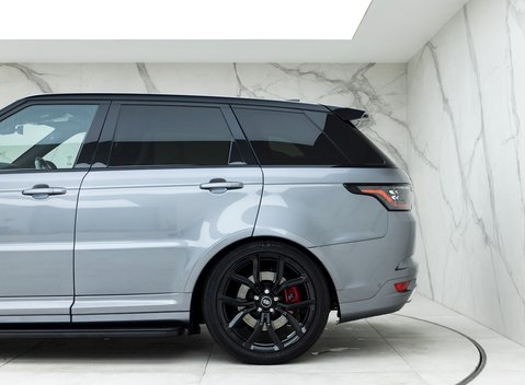 Land Rover Range Rover Sport 5.0 SVR Carbon Edition 33