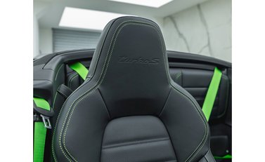 Porsche 911 Turbo S Cabriolet (992) 17