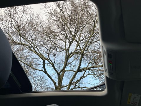 Volkswagen Tiguan 2.0 TDI SEL SUV 5dr Diesel DSG 4Motion Euro 6 (s/s) (150 ps) 14