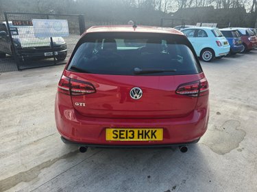 Volkswagen Golf GTI LAUNCH 3