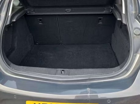 Vauxhall Astra 1.6 Astra Exclusive Auto 5dr 26