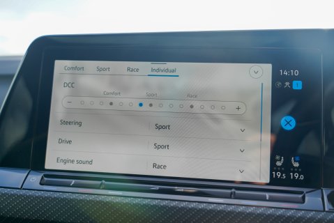 Volkswagen Golf R TSI 4MOTION DSG 17