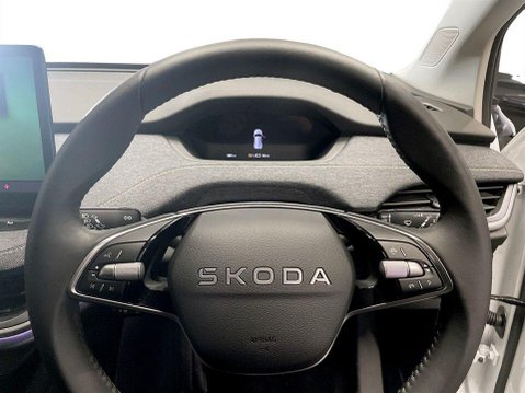 Skoda Elroq 55kWh 50 SE SUV 5dr Electric Auto (170 ps) Cruise Control 13