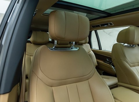 Land Rover Range Rover D350 AUTOBIOGRAPHY LWB 15