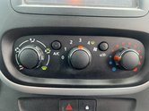 Renault Trafic SWB L1H1 (SOLD) Sportive SL27 Air Con Alloys Nav Sensors EURO 6 NO VAT 32