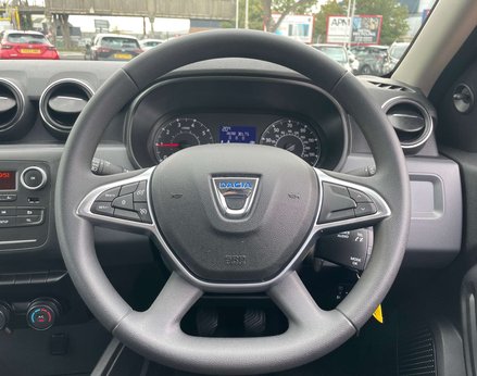 Dacia Duster 1.0 Duster Essential TCe 4x2 5dr 19
