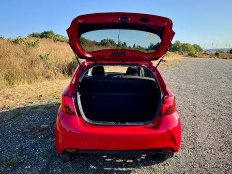 Toyota Yaris VVT-I ICON 52