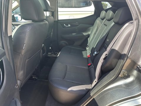 Nissan Qashqai 1.5 dCi Tekna 2WD Euro 6 (s/s) 5dr 15